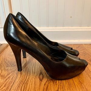 Nine West Peep Toe Pump